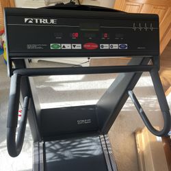 TRUE Treadmill 