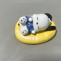 Hello Kitty Fall Asleep Authentic Pop Mart Pochacco 