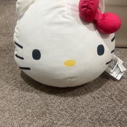 Hello Kitty Pillow 