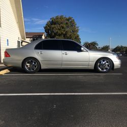 2002 Lexus LS 430