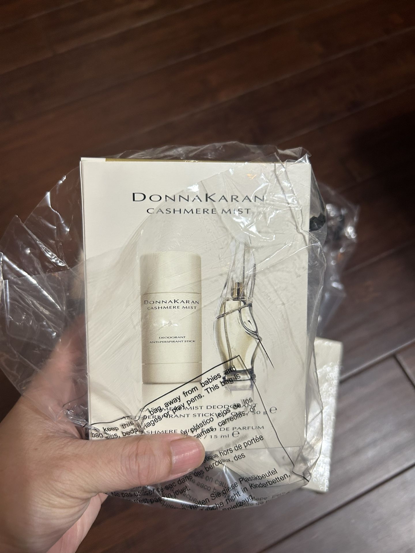 Donna Karen Cashmere Mist Gift Set,All Products : American Fashion Style Bags On Sale