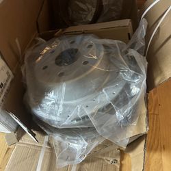 Rotors and pads 01-06 silverado 