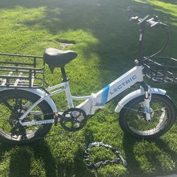 2022 Lectric XP 2.0 Step-Thru eBike (Upgraded)