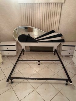 Queen bedroom set