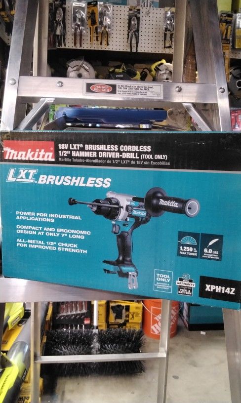 Makita 18V LXT Brushless Cordless 1/2" Hammer Driver-Drill. Tool Only