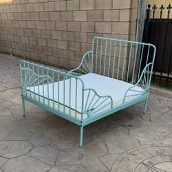 Toddler / Twin Size Bed With Mattress 