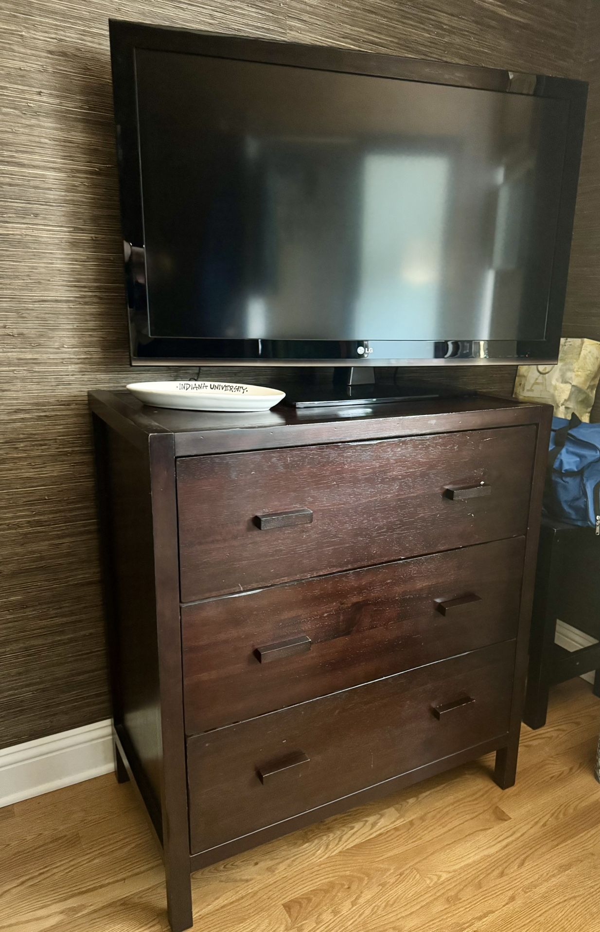 Espresso Wood Bedroom Dressers Set (2)