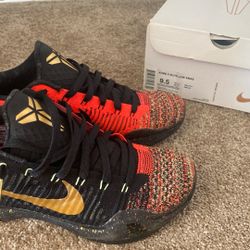 Kobe 10 Christmas 
