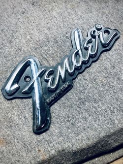 ORIGINAL 80s Fender Made In USA Amp Logo