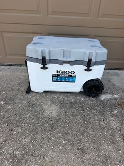 Igloo 75-Quart Rugged Performance Cooler with Wheels, Gray and White