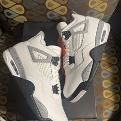 Jordan 4 White Cements 