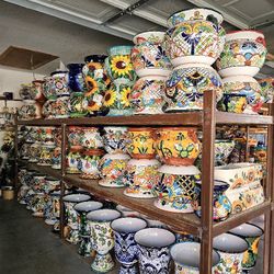 OPEN THIS WEEKEND Clay Pots, Talavera, Yard Art and More For Sale. 4th of the July!!! Pottery