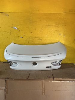 2013 - 2019 BMW F06 M6 ALPINE - TRUNK LID OEM