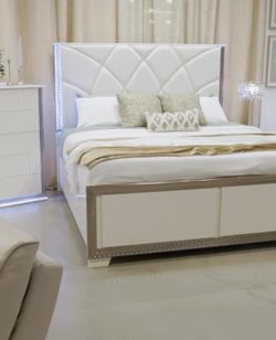 Bedroom Set With LED Lights And Storage. Ask For Price