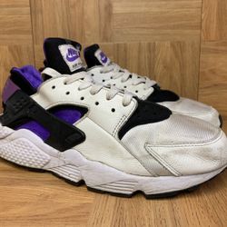 Nike Air Huaraches Purple 