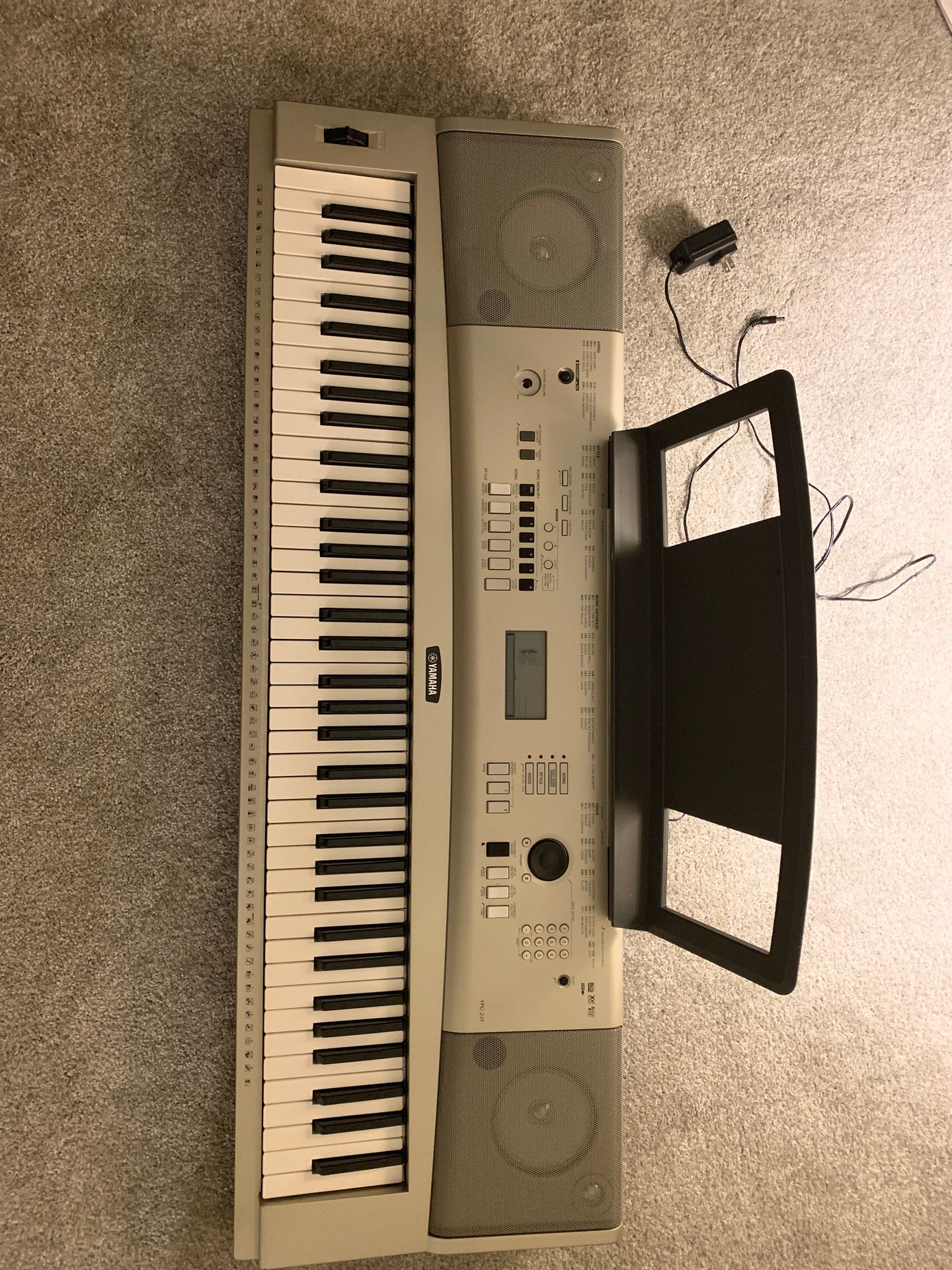 Yamaha YPG-235 Portable Grand Piano