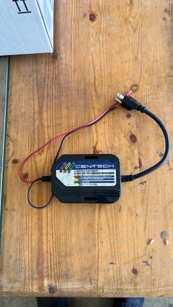 12 V battery, charger and maintainer