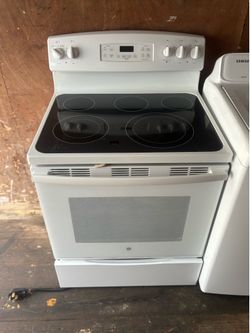 GE glass top stove