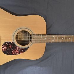BENTLY ACOUSTIC GUITAR  $96
