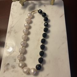 Vintage Black White Bead Choker Necklace