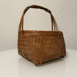 Woven Basket with Handle 