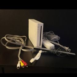 Nintendo Wii Console with Accessories