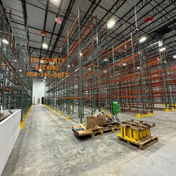 New & Used Pallet Racks Beams Uprights Wire Decks Industrial Racking Forklift 