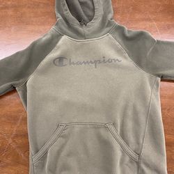 S green champion sweatshirt
