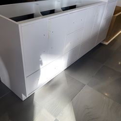 60” Freestanding Bathroom Vanity
