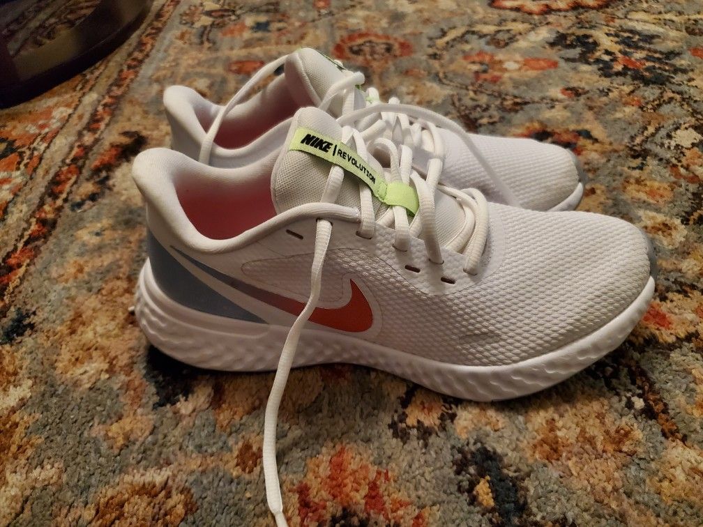 Size 8