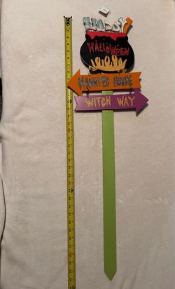 New Happy Halloween yard stake sign haunted house witch way spooky season decor scary fall