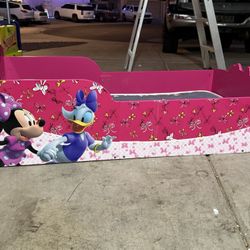 Minnie Mouse Toddler Bed.