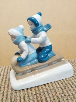 1992 Sledders. Made in Mexico.