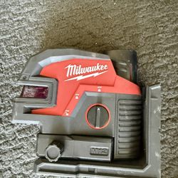 Milwaukee Green Cross Line Laser 12V