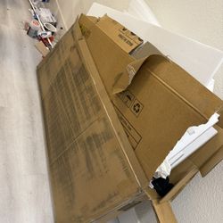 FREE BOXES All Sizes !! Come And Pick Up 