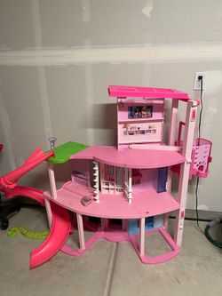 Barbie Dream House