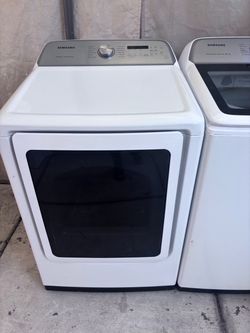Samsung washer and dryer electric set in very good working conditions