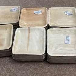 200 Palm leaf dinnerware