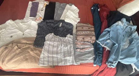 Women’s clothing bundle