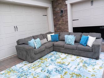 Family Size L shaped Sectional Sofa