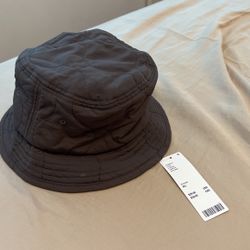 Urban Outfitter NWT Hat 