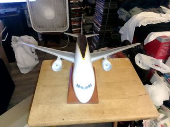 Brand New Executive Series Precision Handcrafted, Aviation Replicas By DARON Exec Ser UPS 767-300F 1/100 New Livery Item No. G72020 Made In Philippine