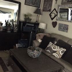 coffee table 2 drawers