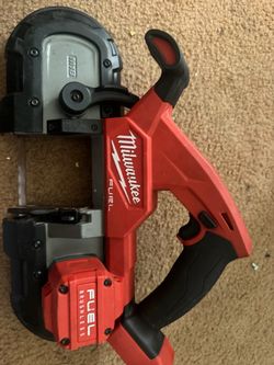 Band Saw Milwaukee Fuel M18 only tool