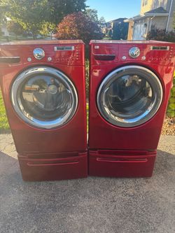LG washer and gas dryer set