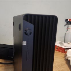 HP prodesk 400 g7 small for factor Desktop Computer
