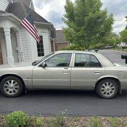 2004 Mercury Grand Marquis