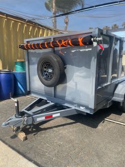 Smooth dump trailer