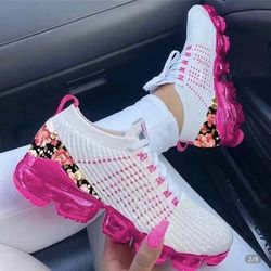 Women Sneakers Size 11/11.5