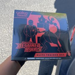 Destined Rivals ETB Box